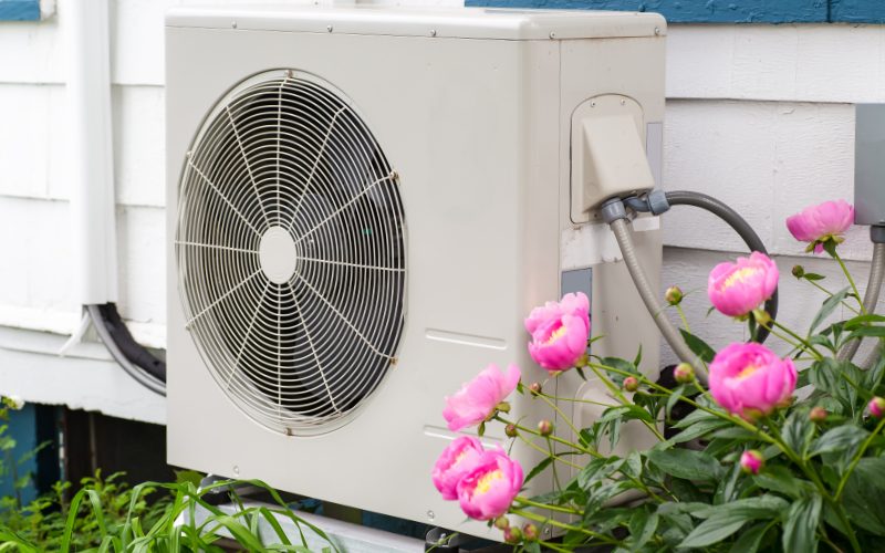 Outdoor heat pump unit